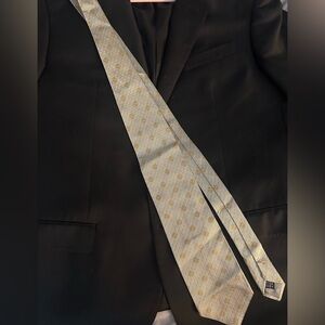 Valentino Silver with Gold Patterned Tie